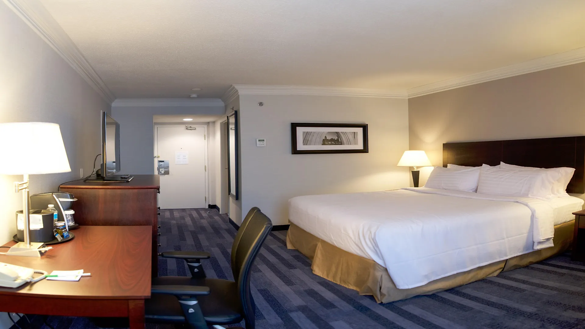 Holiday Inn Ottawa East By Ihg Hotel