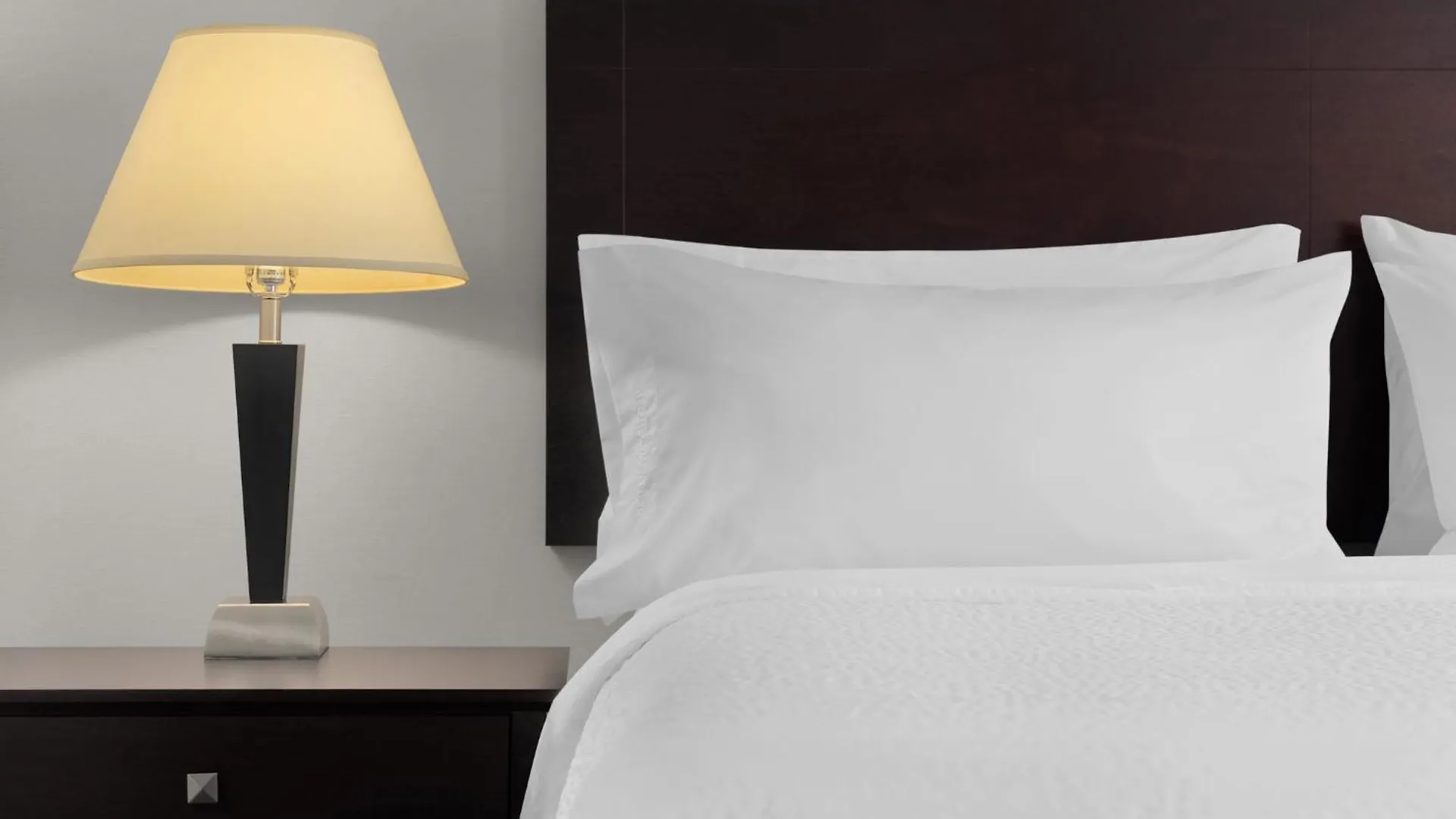 Holiday Inn Ottawa East By Ihg Hotel