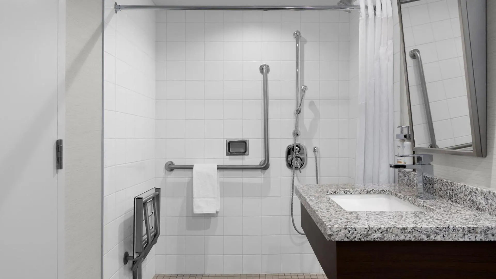 Hotel Holiday Inn Ottawa East By Ihg
