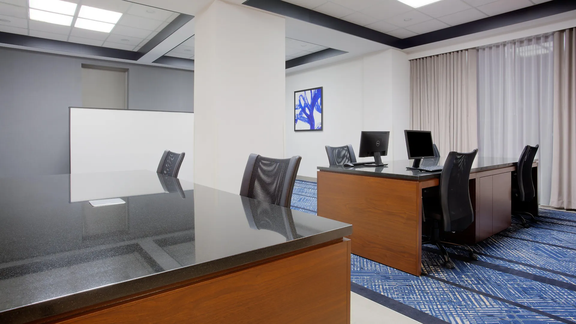 Holiday Inn Ottawa East By Ihg Canada
