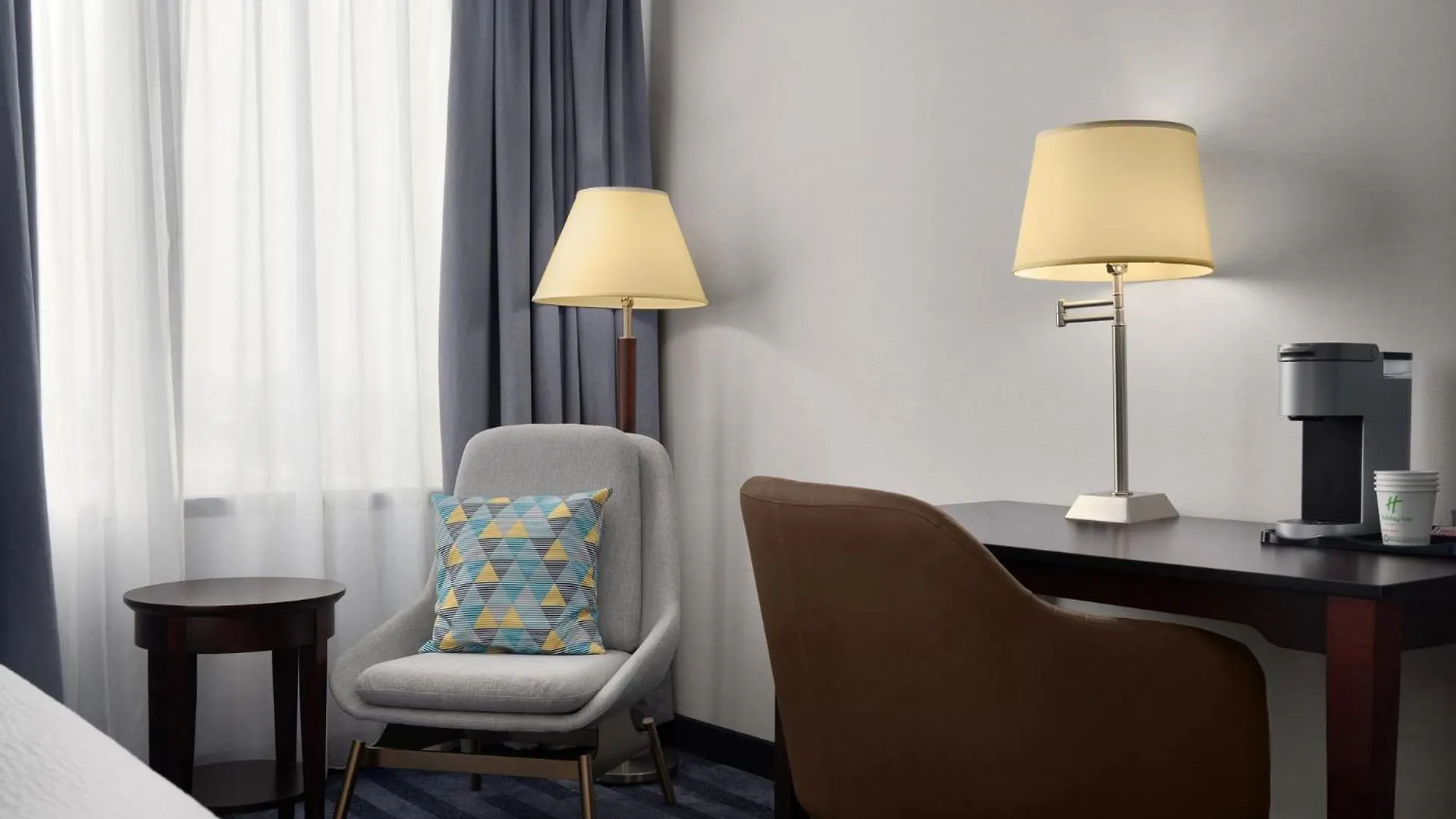 Holiday Inn Ottawa East By Ihg Hotel