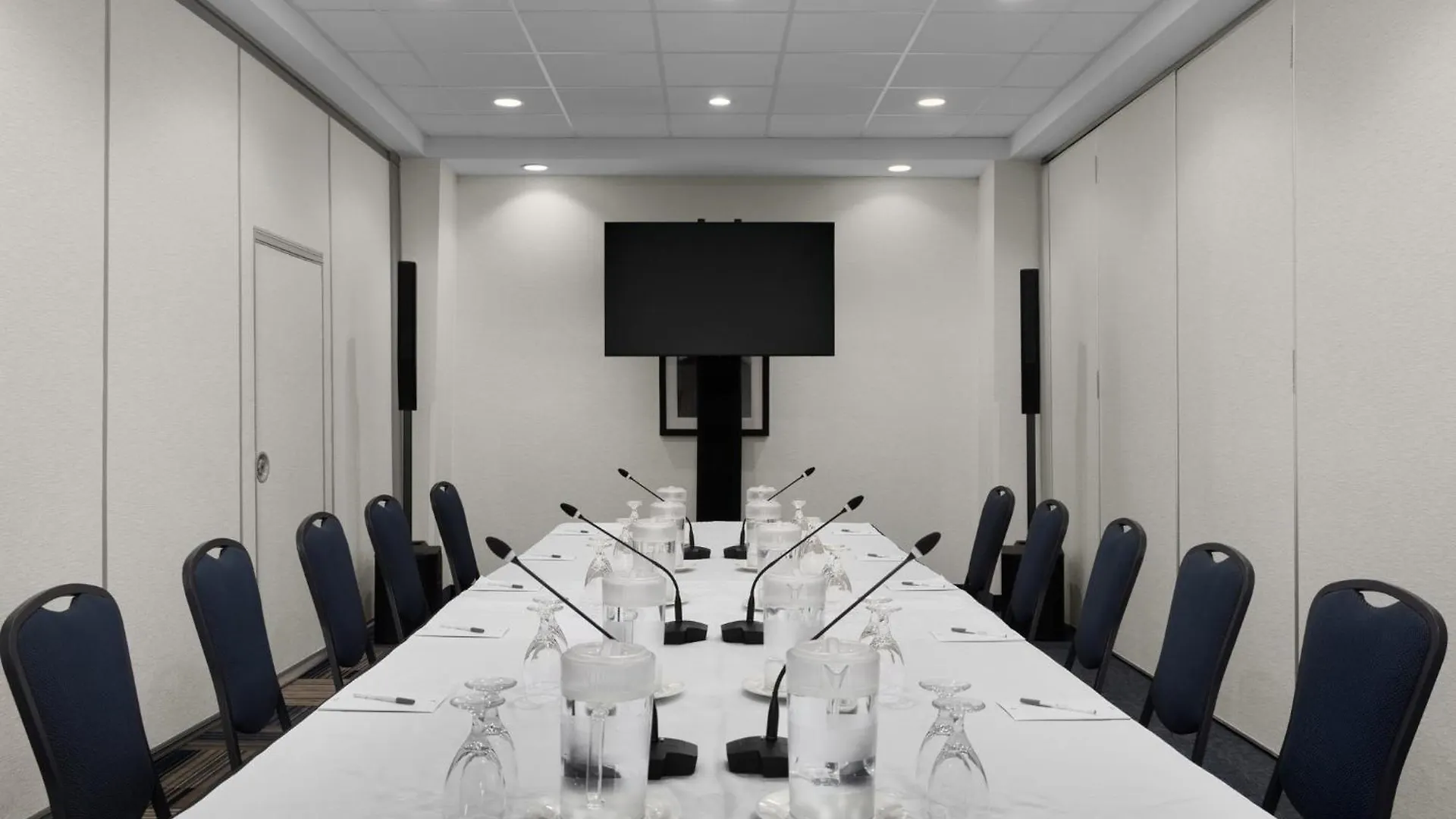 Holiday Inn Ottawa East By Ihg