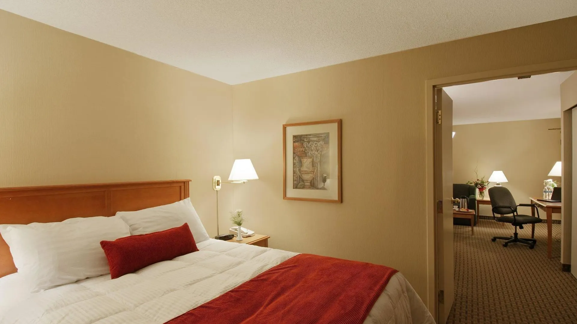 Holiday Inn Ottawa East By Ihg Hotel